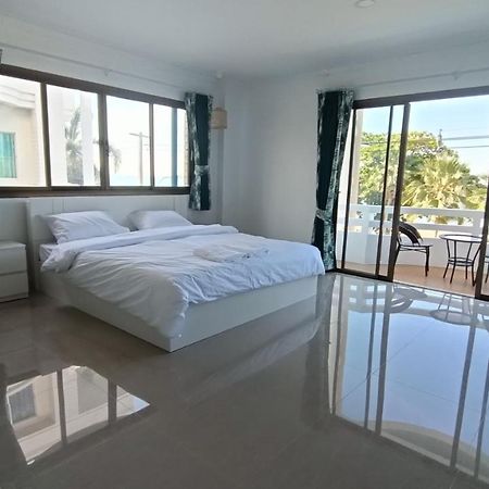 Boho Rent A Room 乔木提恩海滩 外观 照片