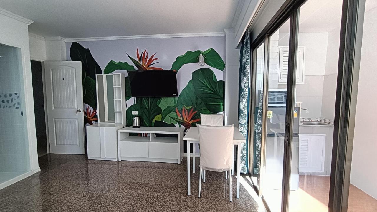 Boho Rent A Room 乔木提恩海滩 外观 照片